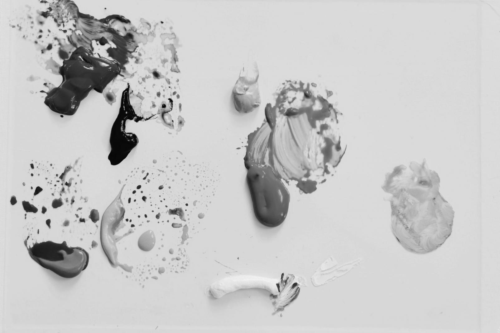 Esempio di opera d'arte digitale dettagliata con effetti di luce avanzati
